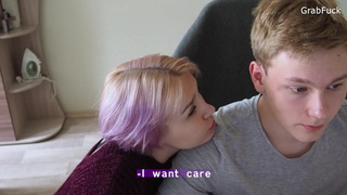 Сосед язычком довел до оргазма девственницу Катю, заставив биться в конвульсиях