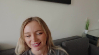 Глянь, это твоя супруга! Классно она у тебя ебётся, береги её