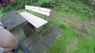 Блонди на природе сама предложила перепихнуться