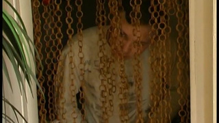 Обворожительная мильфа занимается сексом с молоденьким чуваком