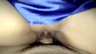 Благоверная долбится орально и вагинально со своим мужем перед сном